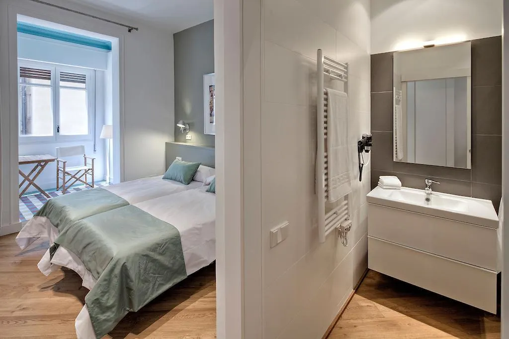 Habitat Apartments Rambla Deluxe Barcelona